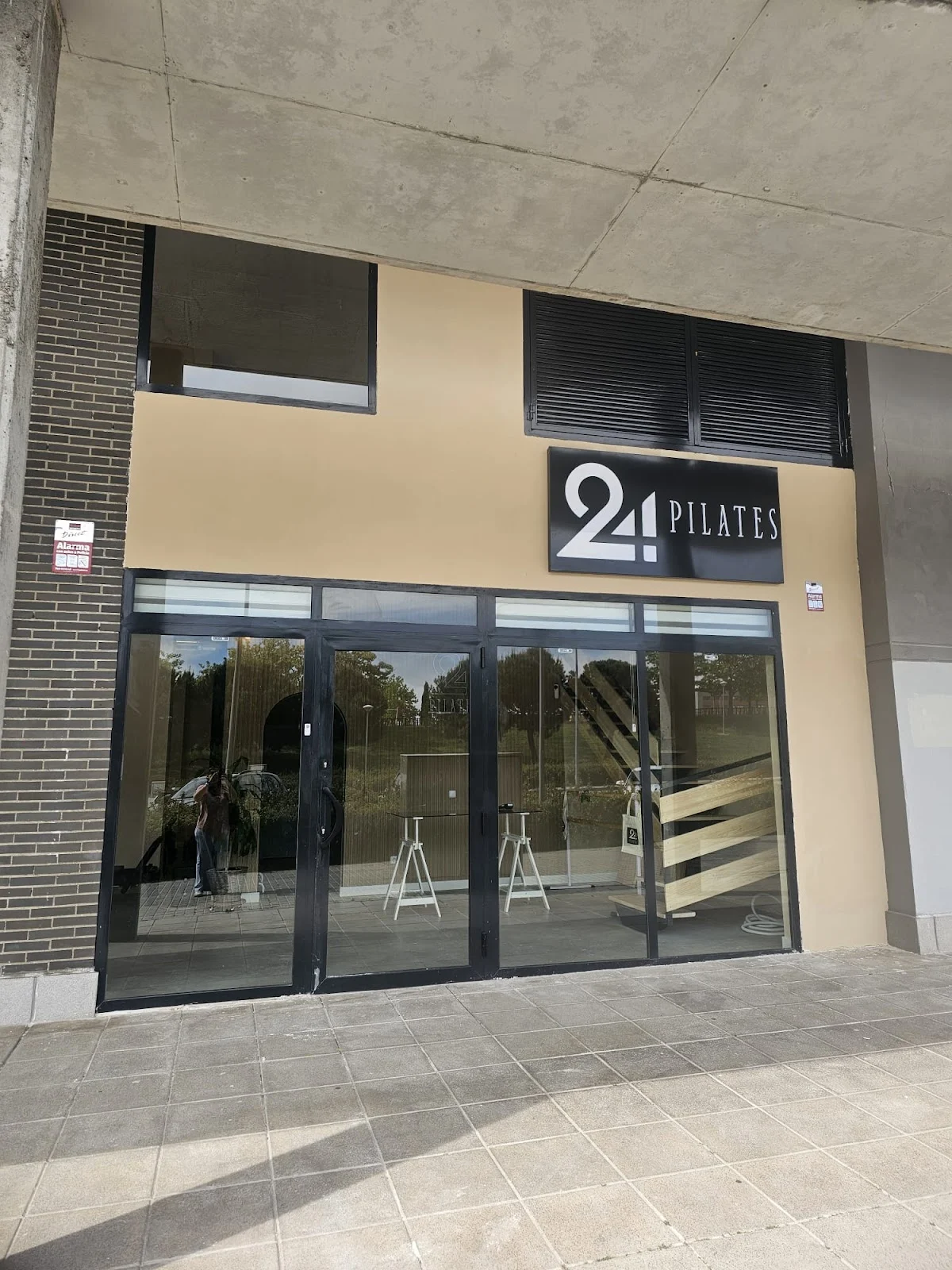 24 Pilates