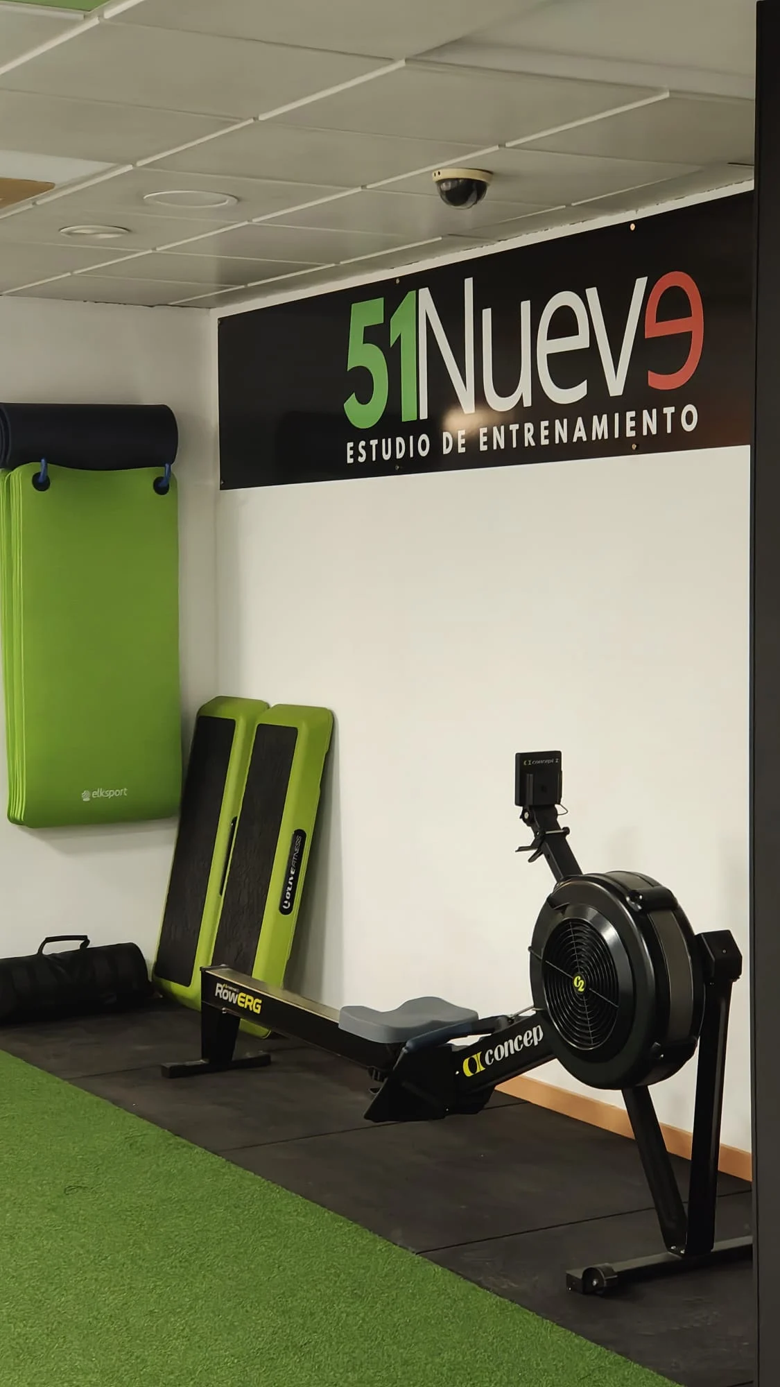 51 Nueve Estudio de entrenamiento - 2