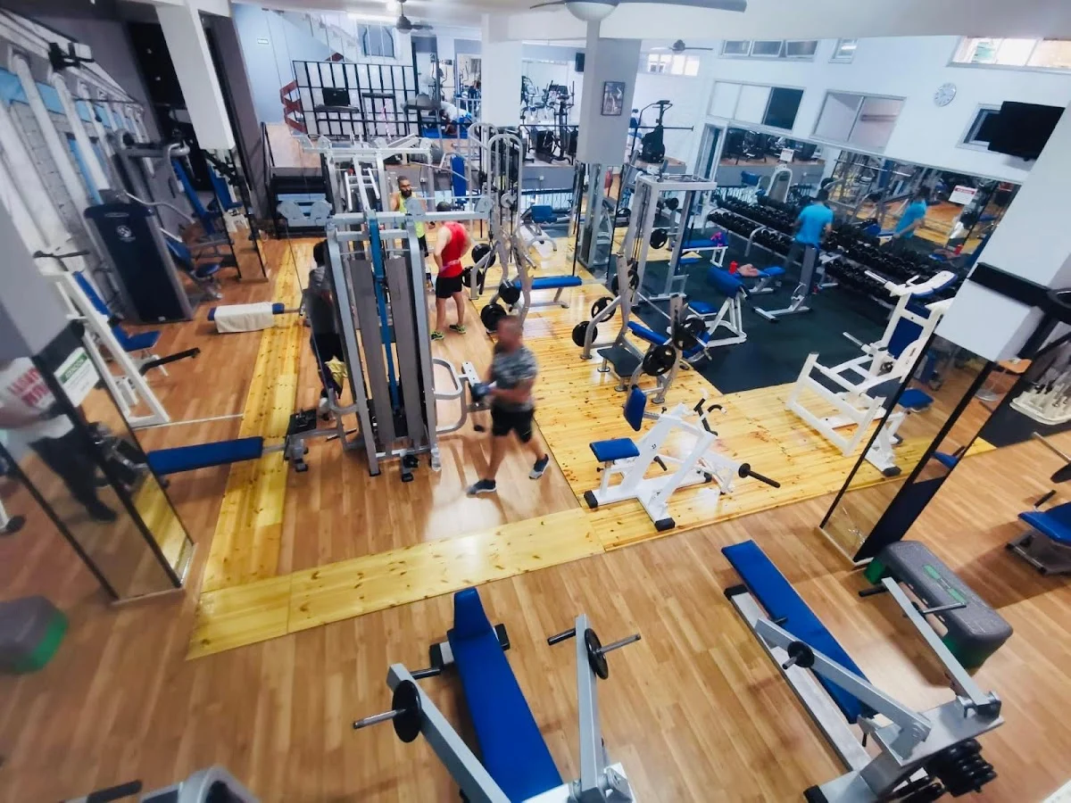 Acropolis Gym - 4