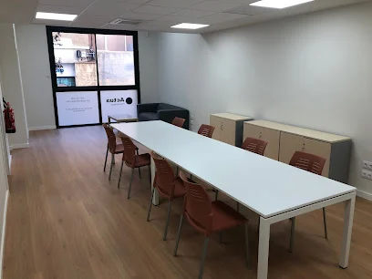 ACTUA Psicoterapia - Centro de tratamiento de adicciones en Barcelona