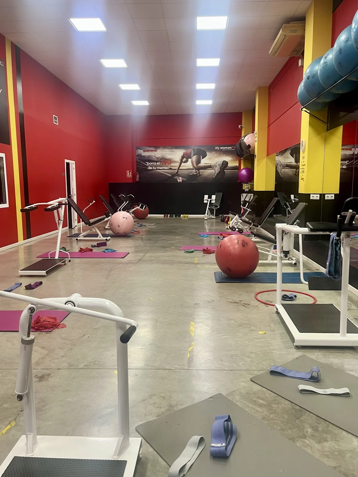 afg womanFIT - 2