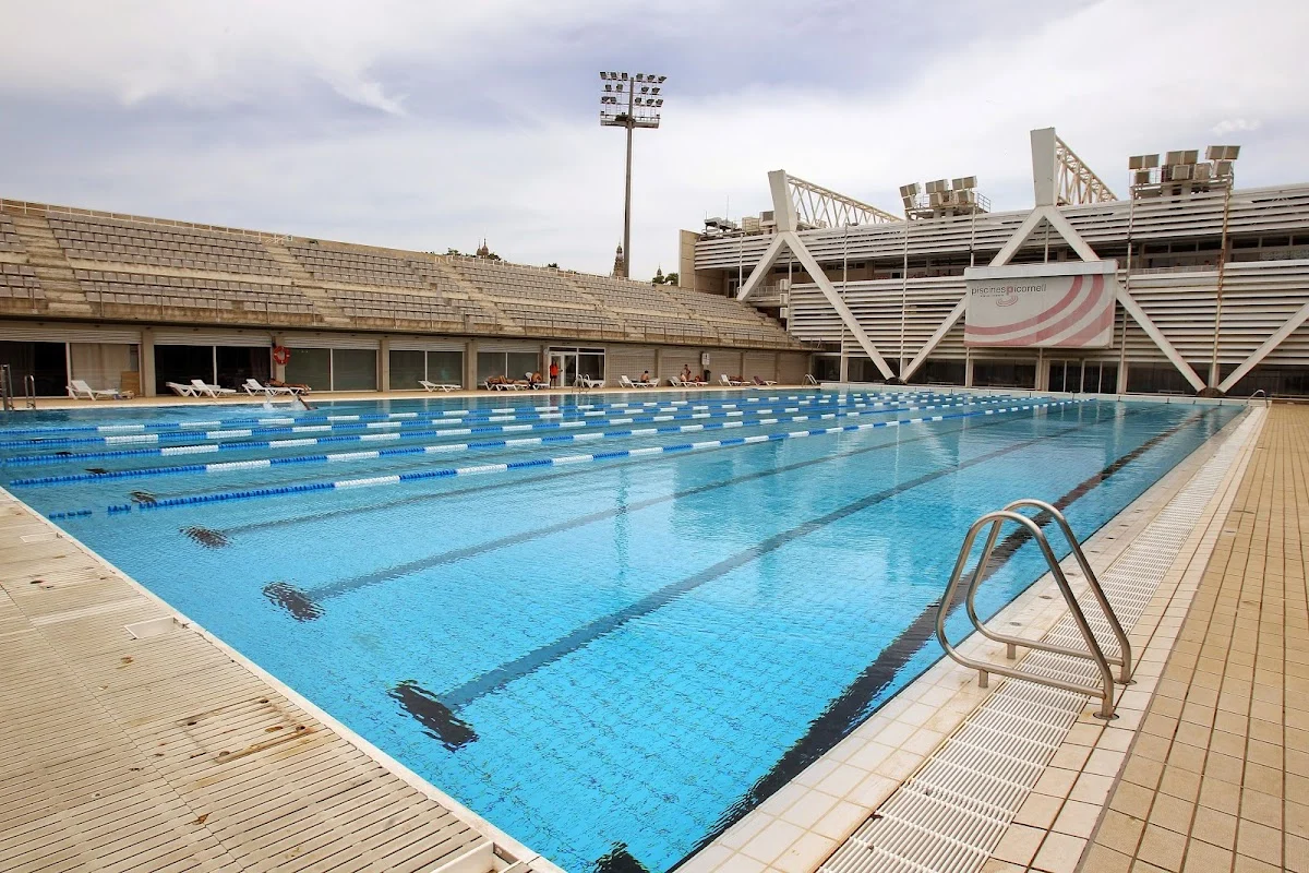 Agua Deportes y Salud