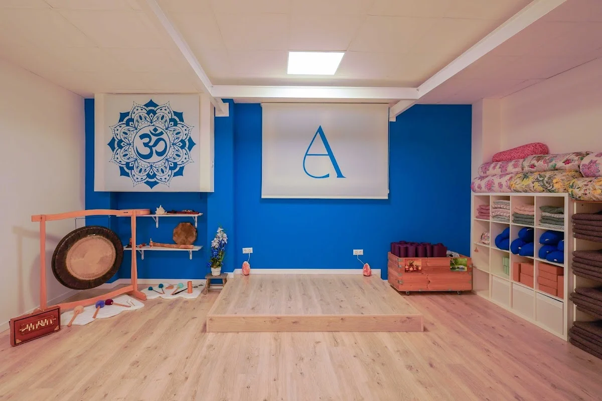 Anasté - Estudio de Yoga y Bienestar - 3