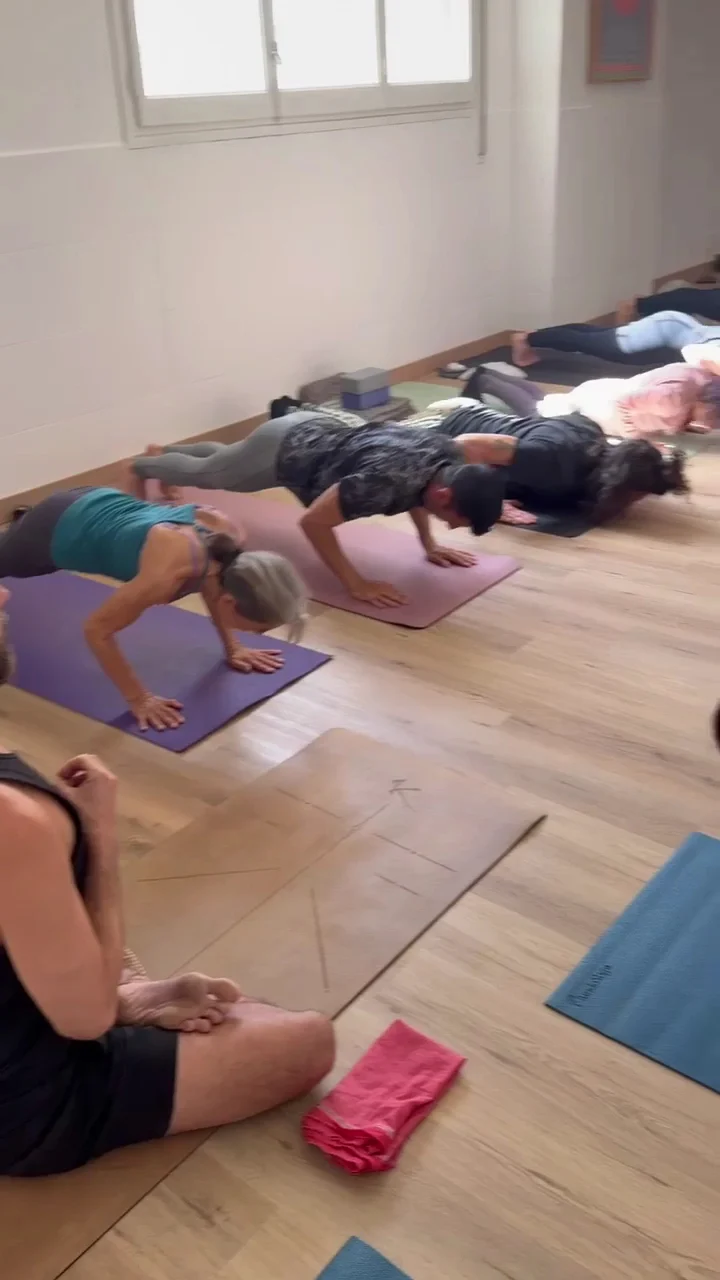 Anuttara Yoga Shala Barcelona - 3