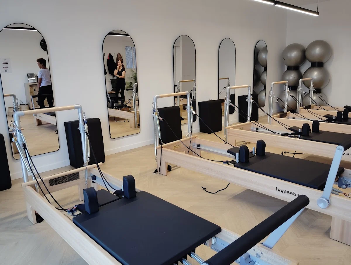 Aura Pilates Studio - 2