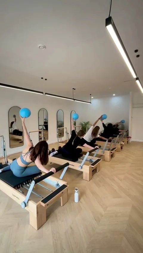 Aura Pilates Studio - 3