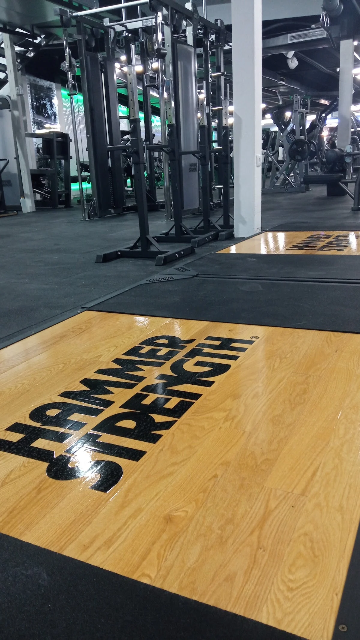 Baeza Strength Gimnasio en Murcia