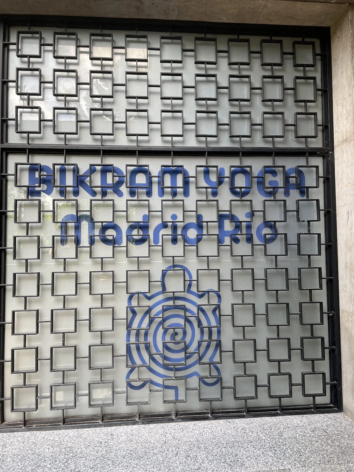 Bikram Yoga Madrid Río - 2