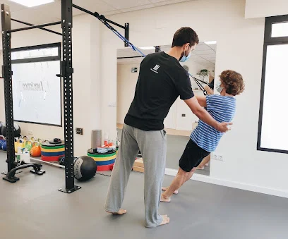 CENTRO KINESIO Rincón de la Victoria Fisioterapia Entrenamiento Nutrición