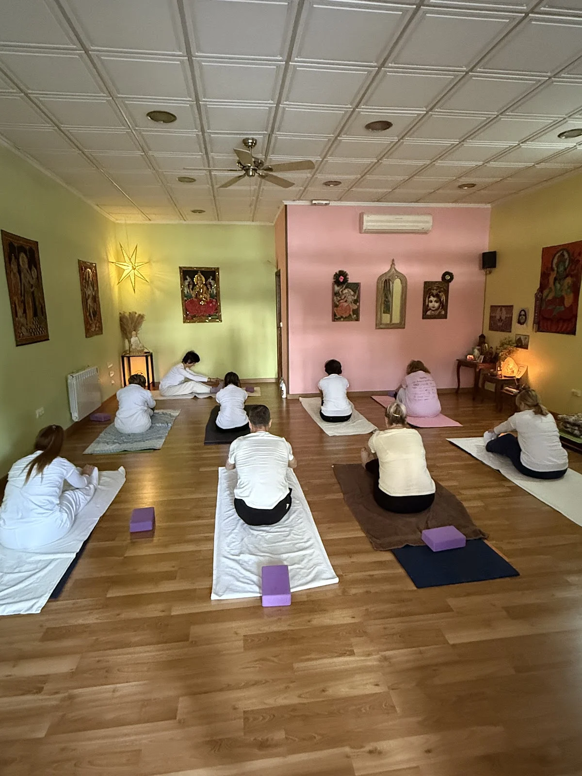 Centro yoga by Conchi - 2