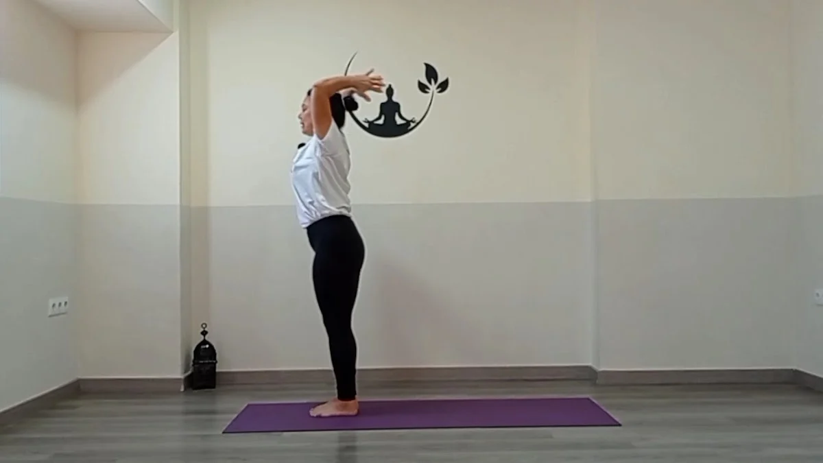 Clases de yoga en sevilla * Cuídate Yoga* - 2