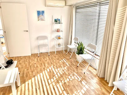 Clínica y Centro de Atención y Formación Familiar La Escuela de la Vida