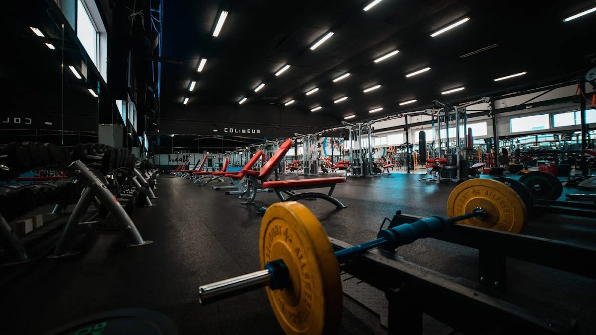 Coliseum Gym - 5
