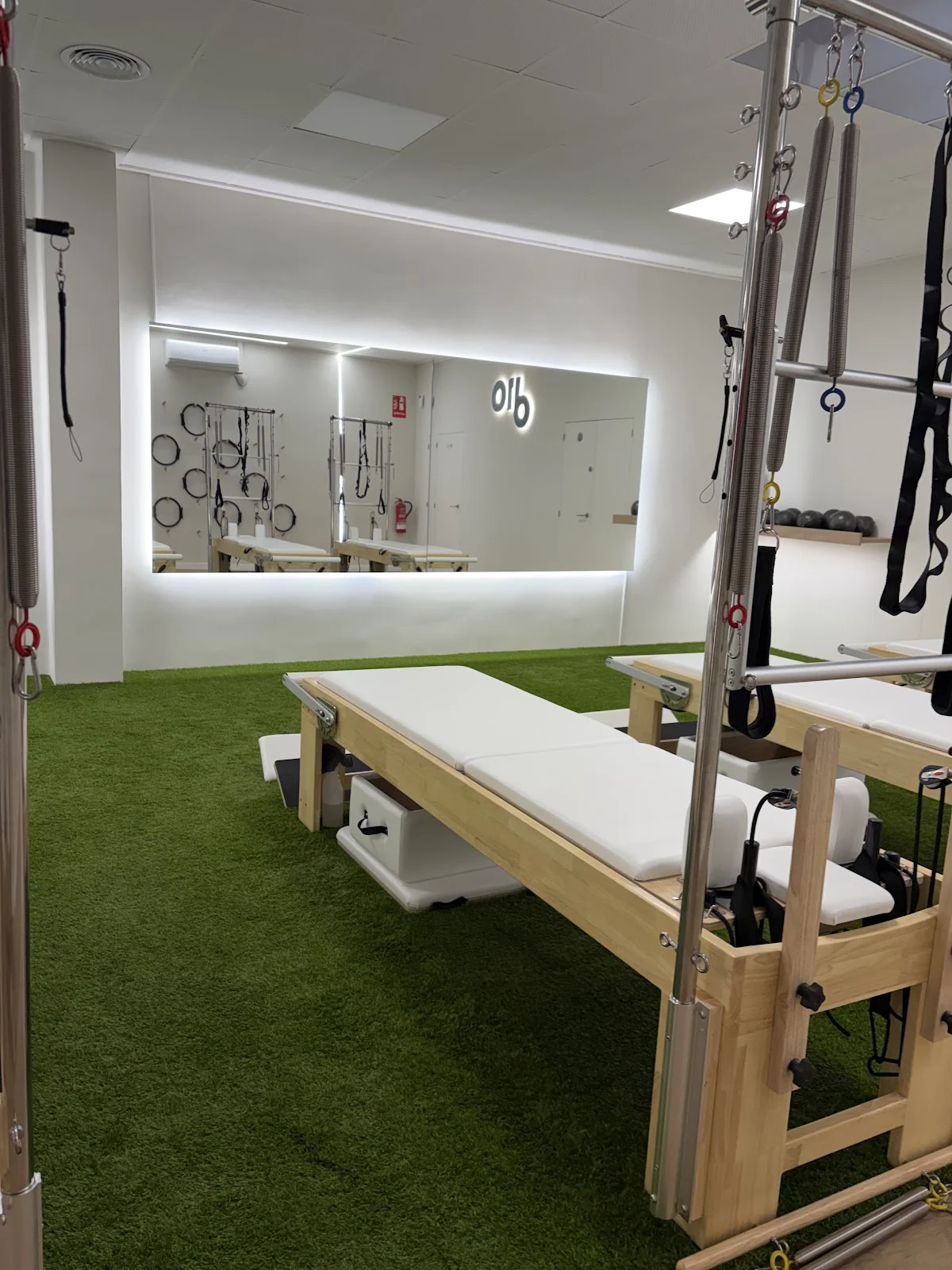 d10 Wellness Club - Pilates Reformer Castellón - 2