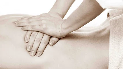 De La Torre Centro De Fisioterapia Y Osteopatía