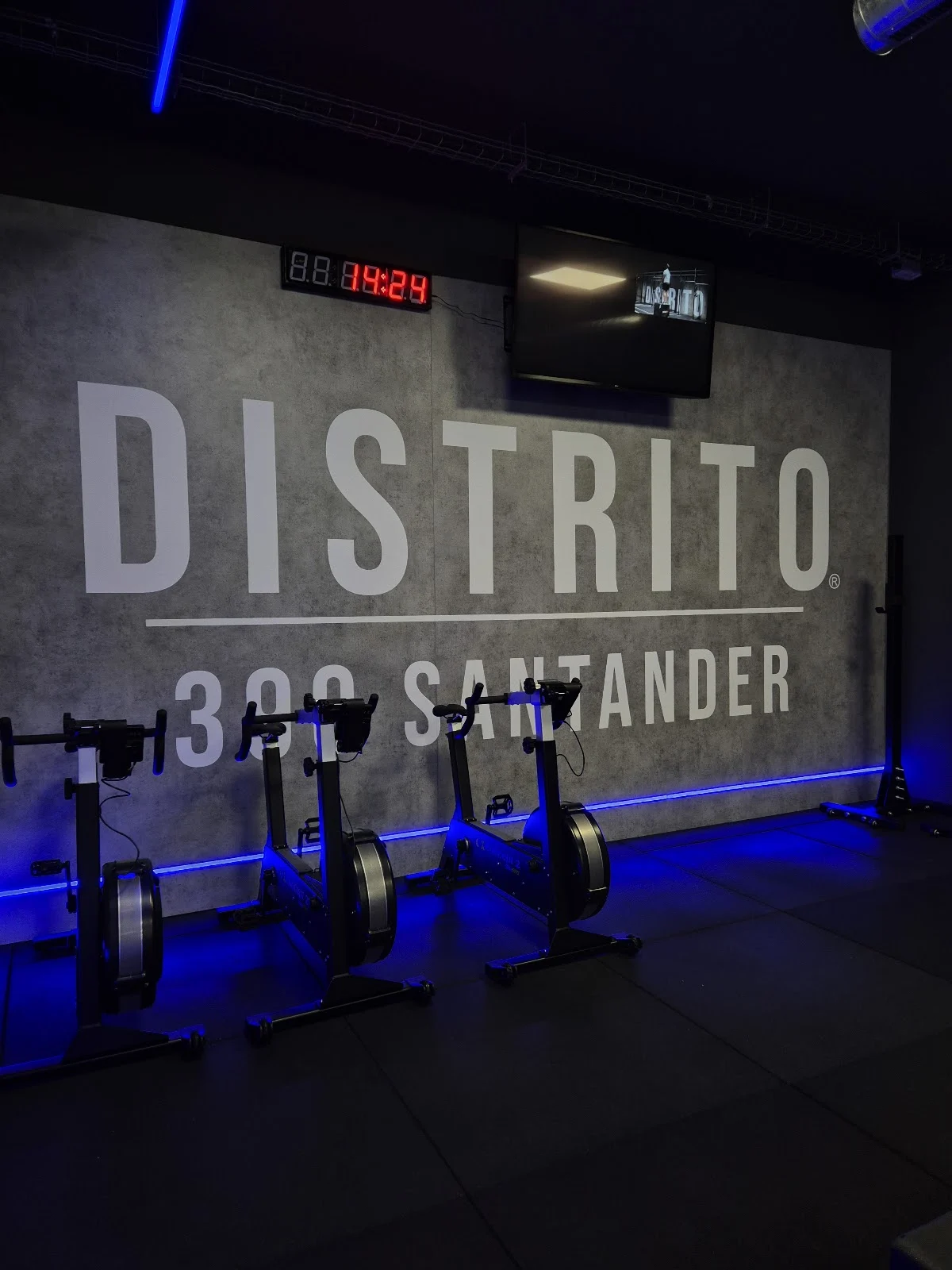 Distrito 390 Santander - Boutique de entrenamiento funcional - 3