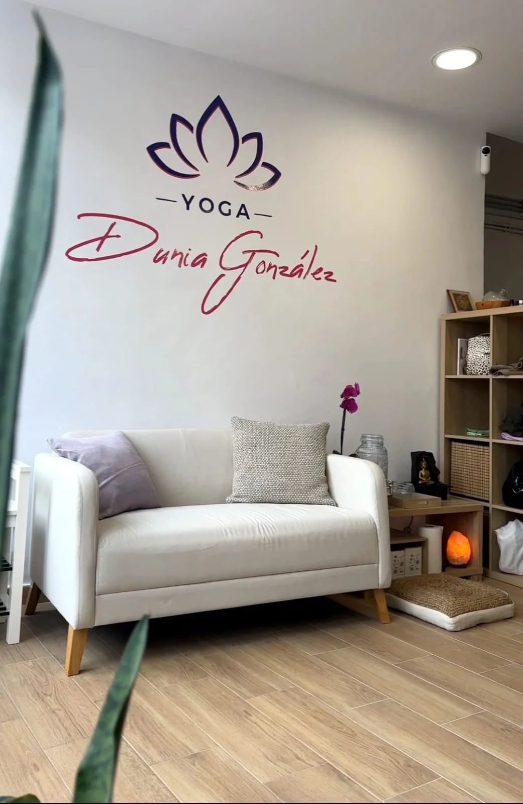 Dunia González YOGA