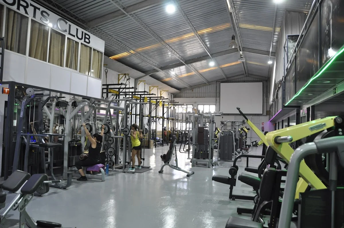 ELITE SPORTS CLUB