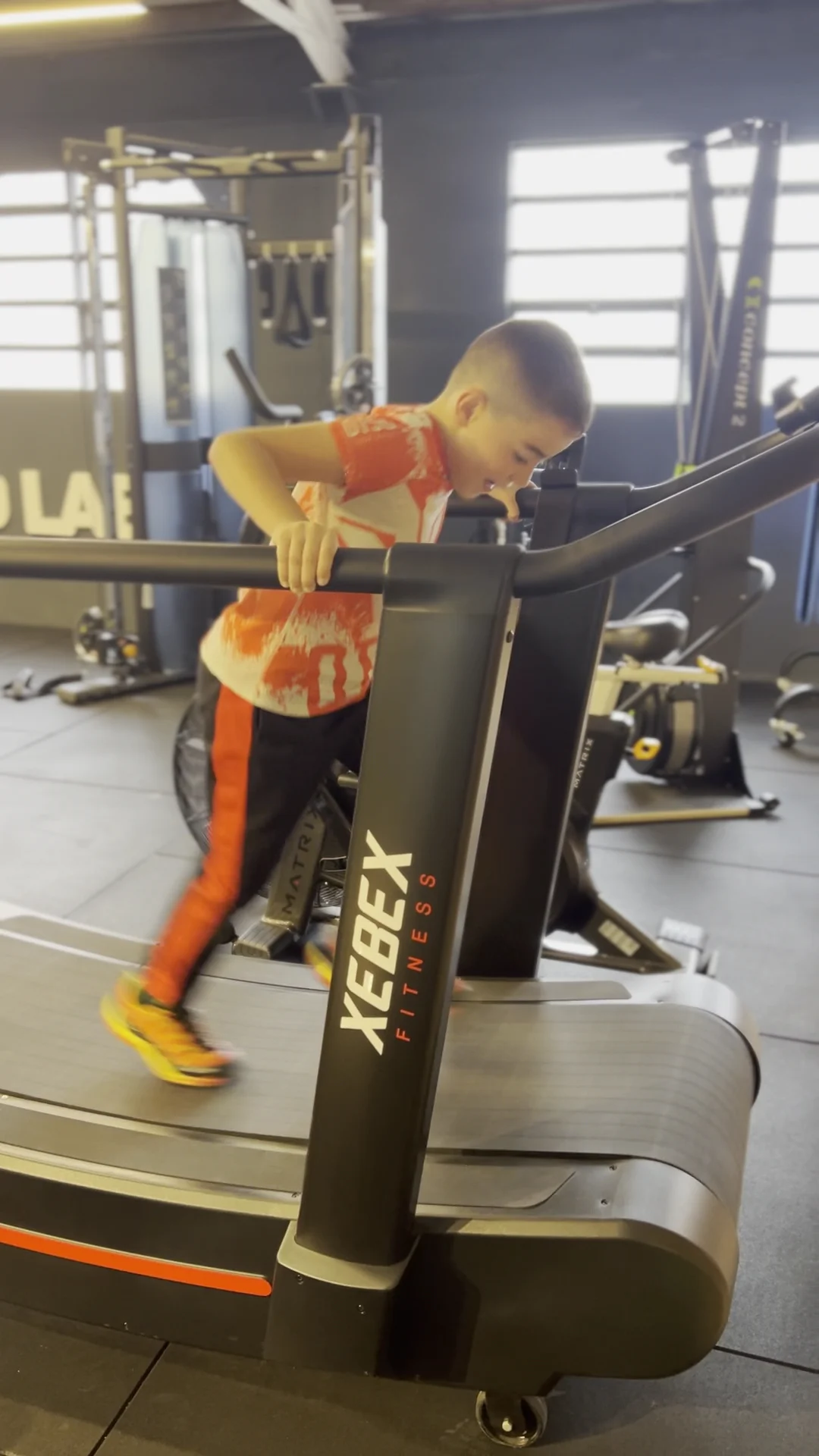 énergie fitness Sabadell – Gimnasio Salud y Bienestar 360º + OCR lab - 3