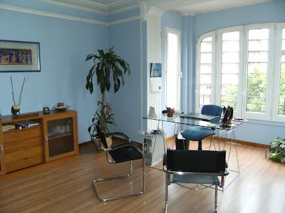 Escuela de Yoga Zaragoza Conchita Morera