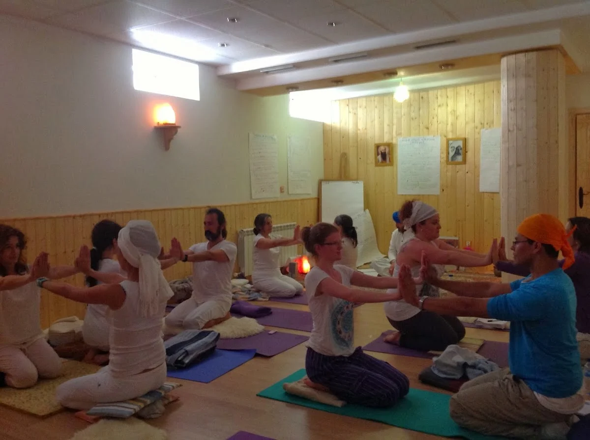 Esfera Ahimsa | Yoga & Meditación- Terapia Cuerpo Mente - 2