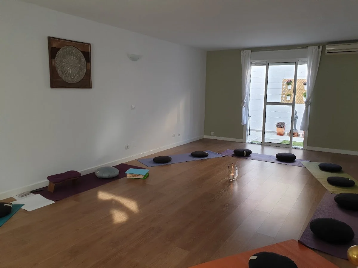 Espacio de Yoga y Meditación Montequinto - 3