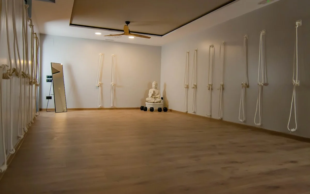 Espacio Inspira - Yoga y Meditación en Cáceres - 2