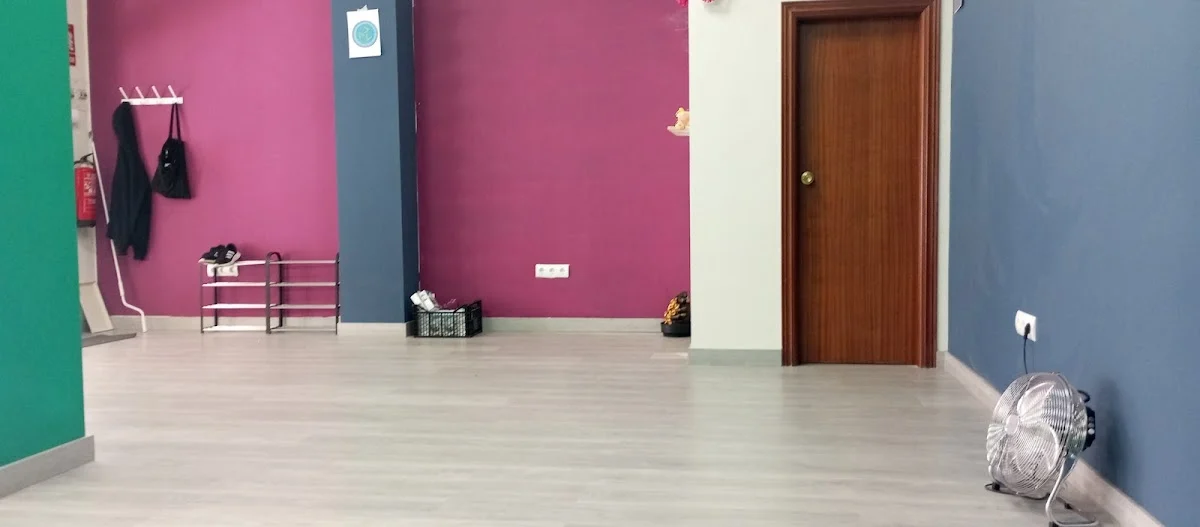 Estudio de Pilates Bezmiliana - 2