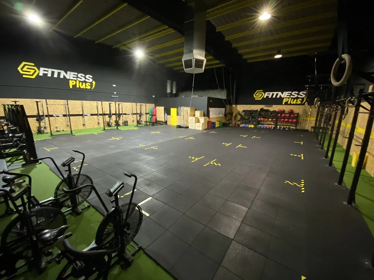 Fitness Plus Jerez - 3