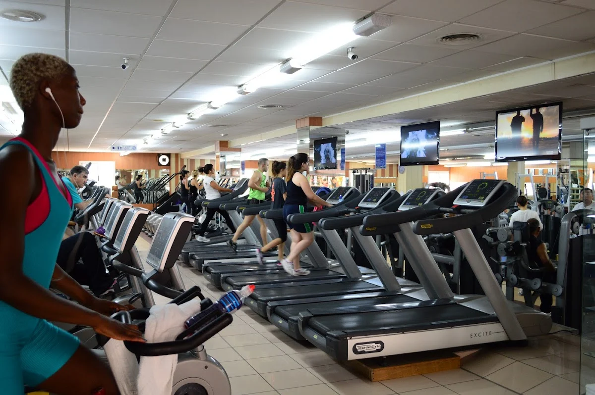 Gimnasio Fraile (calle Aragón) - 4