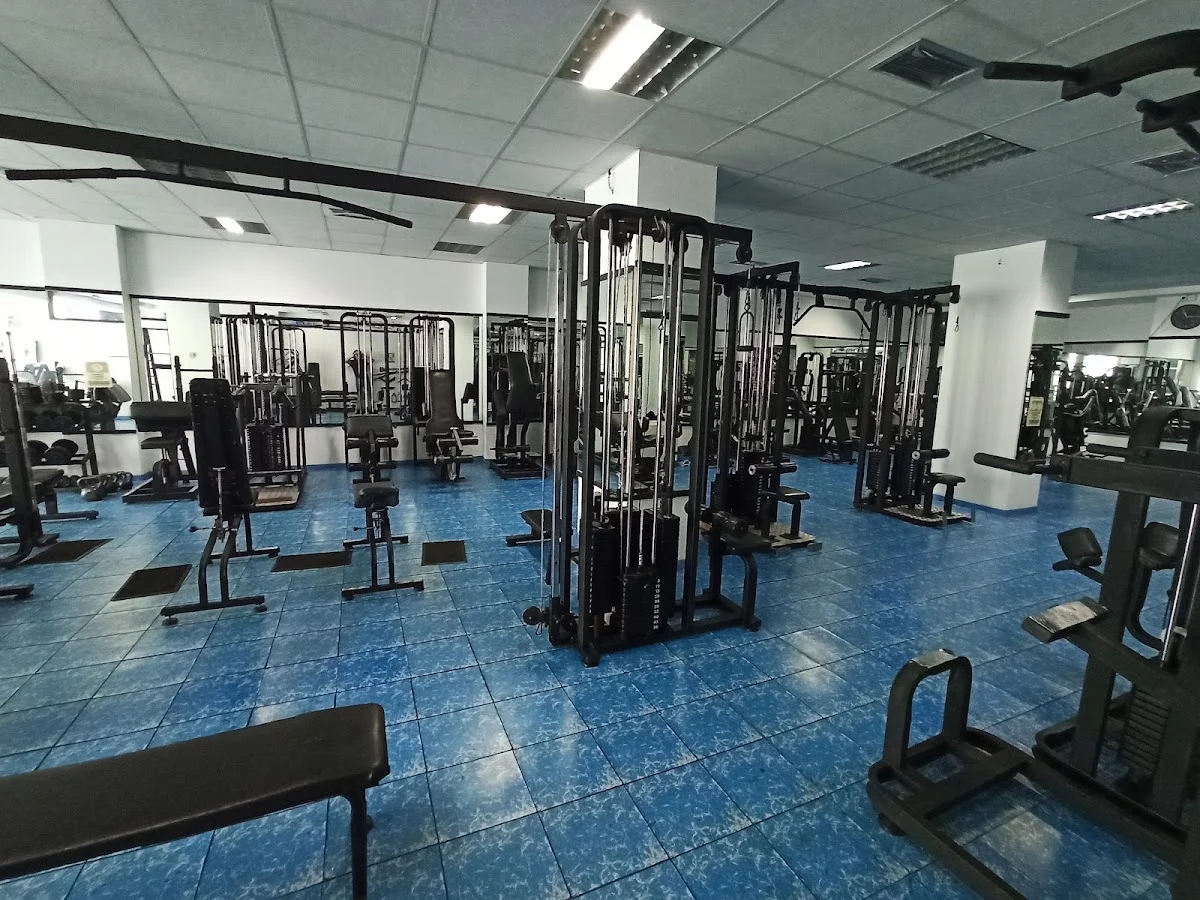 Gimnasio Gamonal - 4
