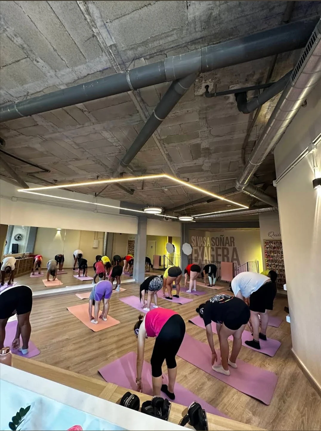 Gimnasio para Mujeres con Actividades Dirigidas en Cornellà | NRG Studio - 4