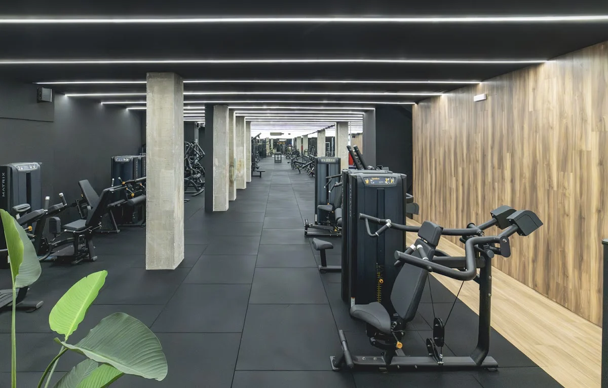 Gimnasio Sparta Sport Center Pamplona - Calle Estella - 2