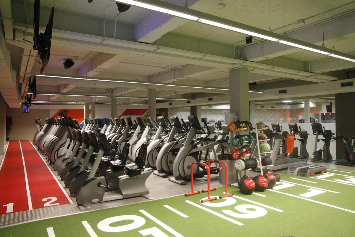 Gimnasio VivaGym Meridiana - 5