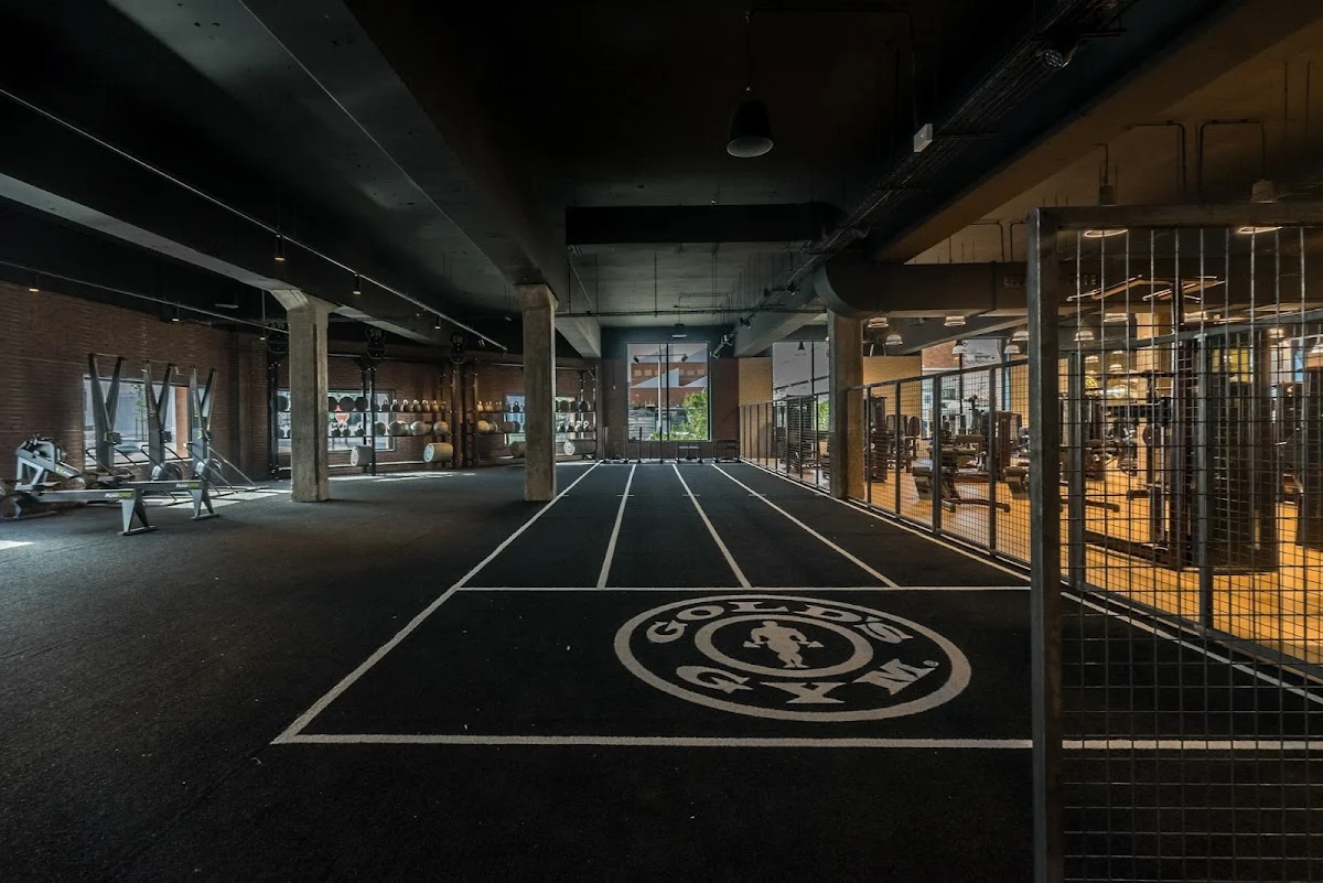Gold's Gym Terrassa - 5