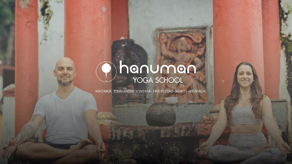 HANUMAN YOGA SCHOOL • Yoga Castellón