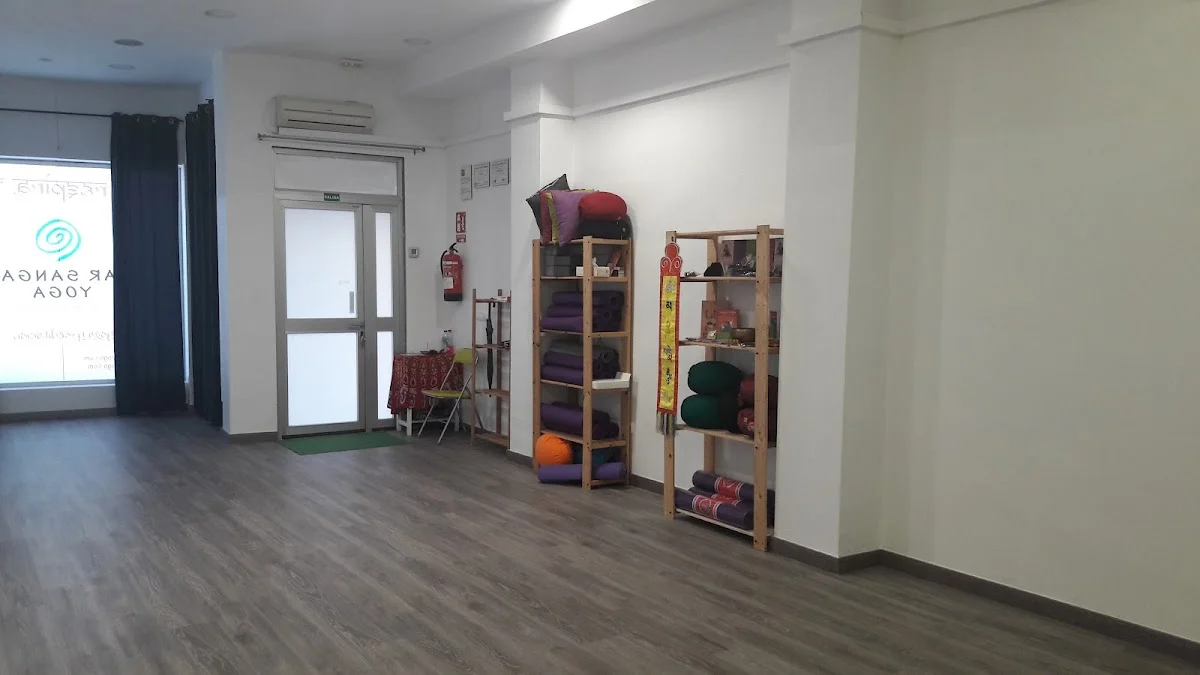 Har Sangat Yoga
