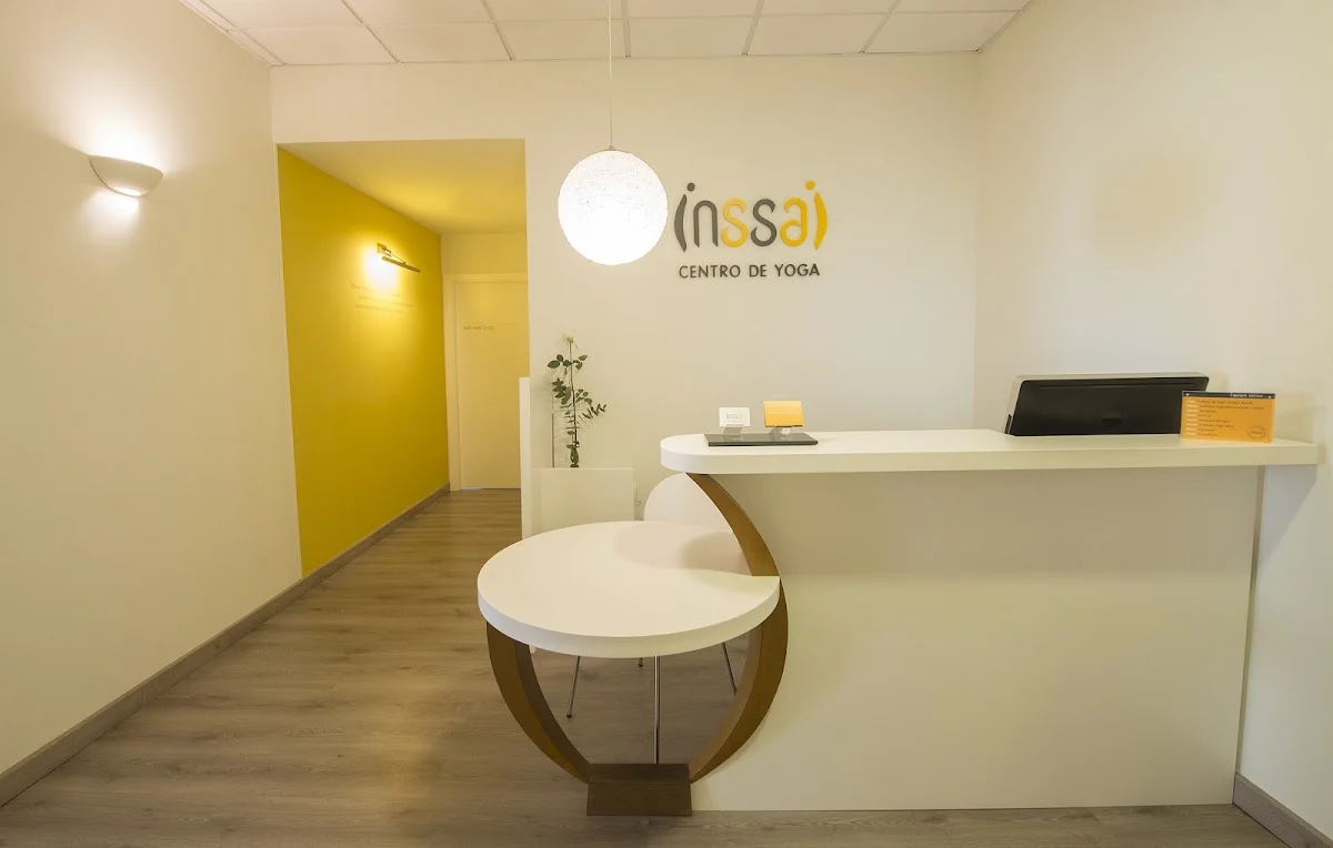 INSSAI CENTRO DE YOGA - 2