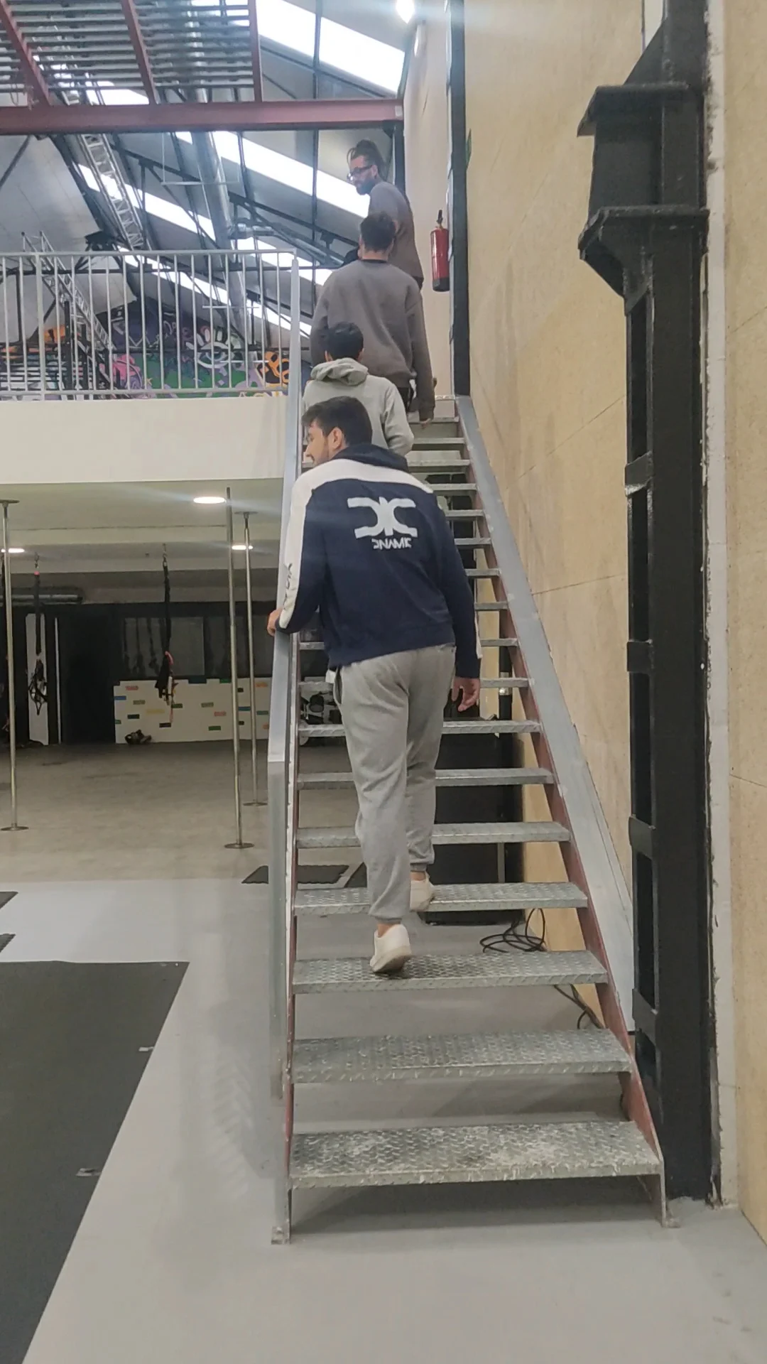 La Fábrica gimnasio y artes escénicas - 2