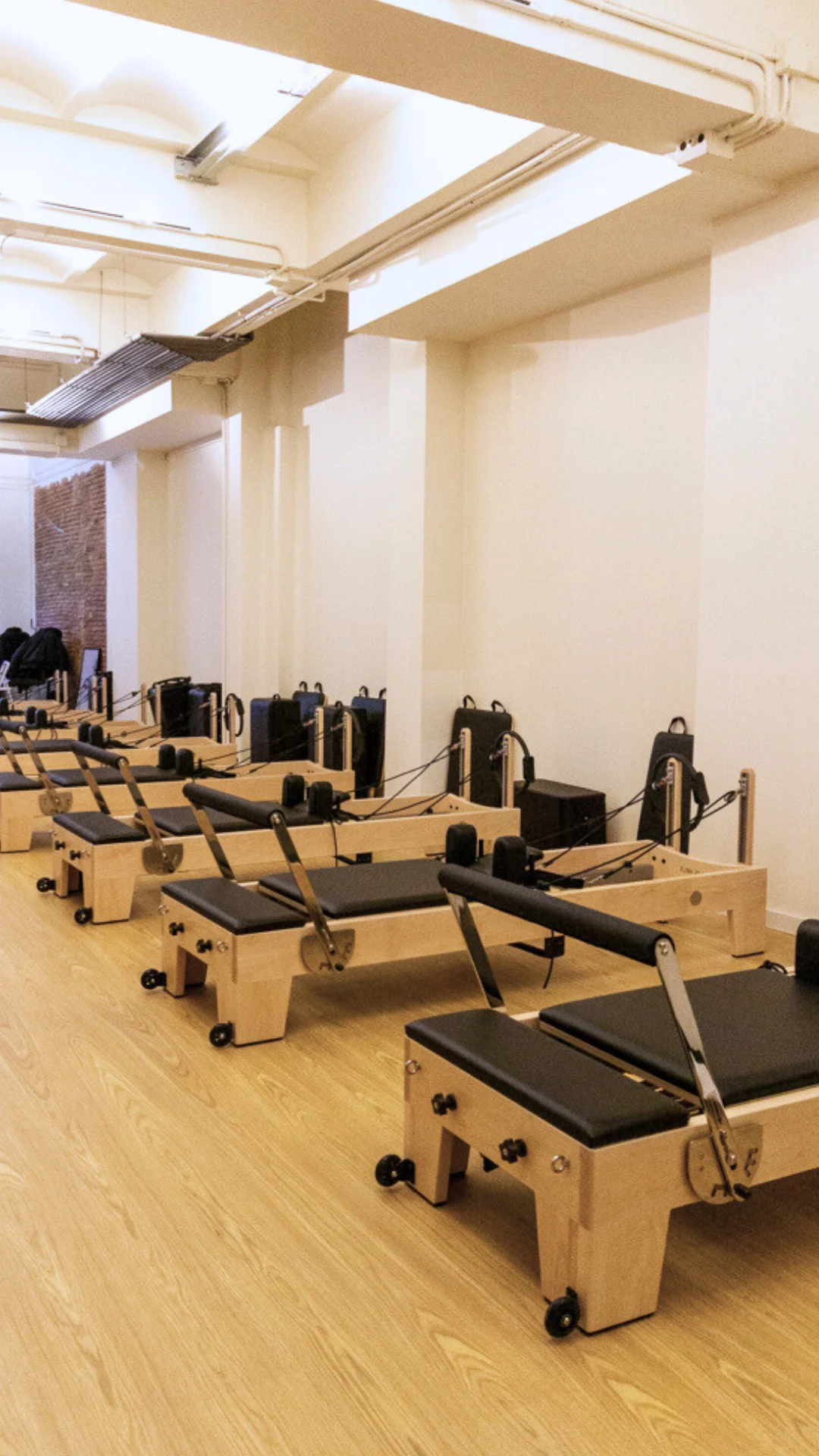 LA ZUZ Pilates Boutique - 2