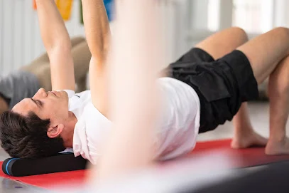 MENTO - yoga, breathwork, sonoterapia, animal flow, aromaterapia y retiros