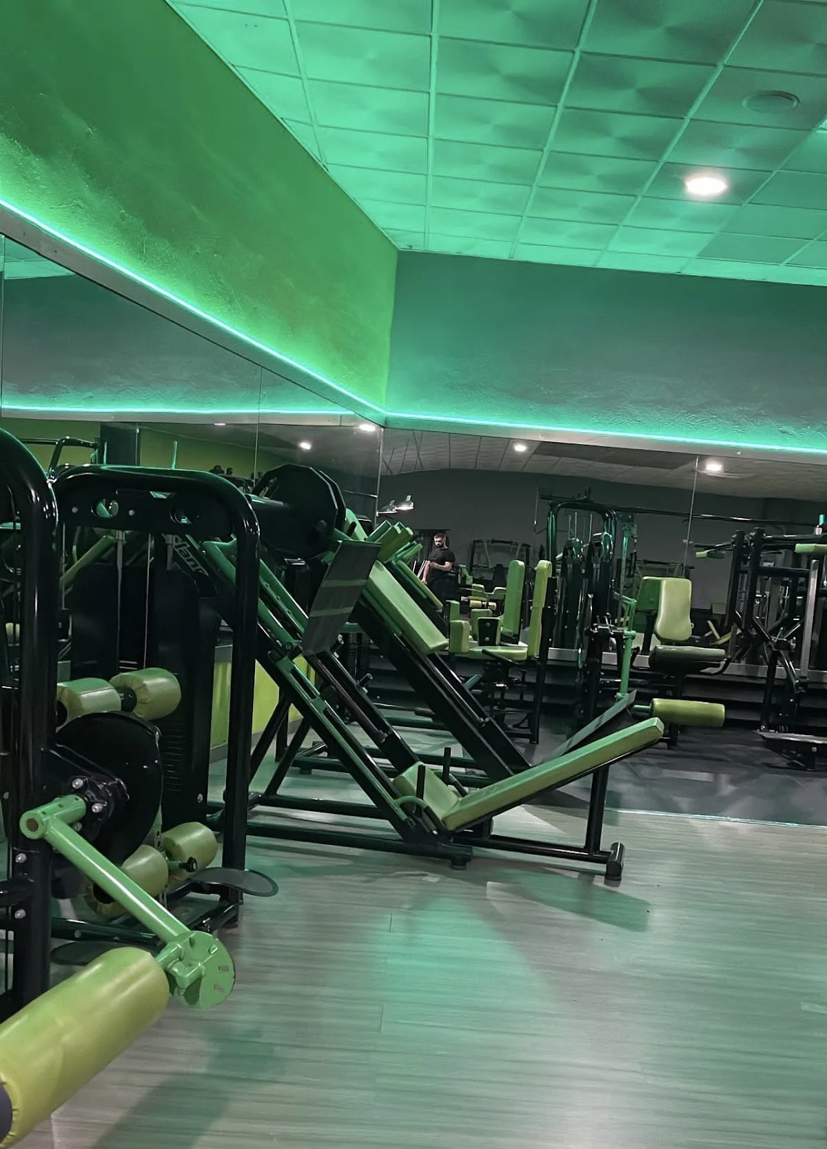 PHYSICAL FITNESS GYM