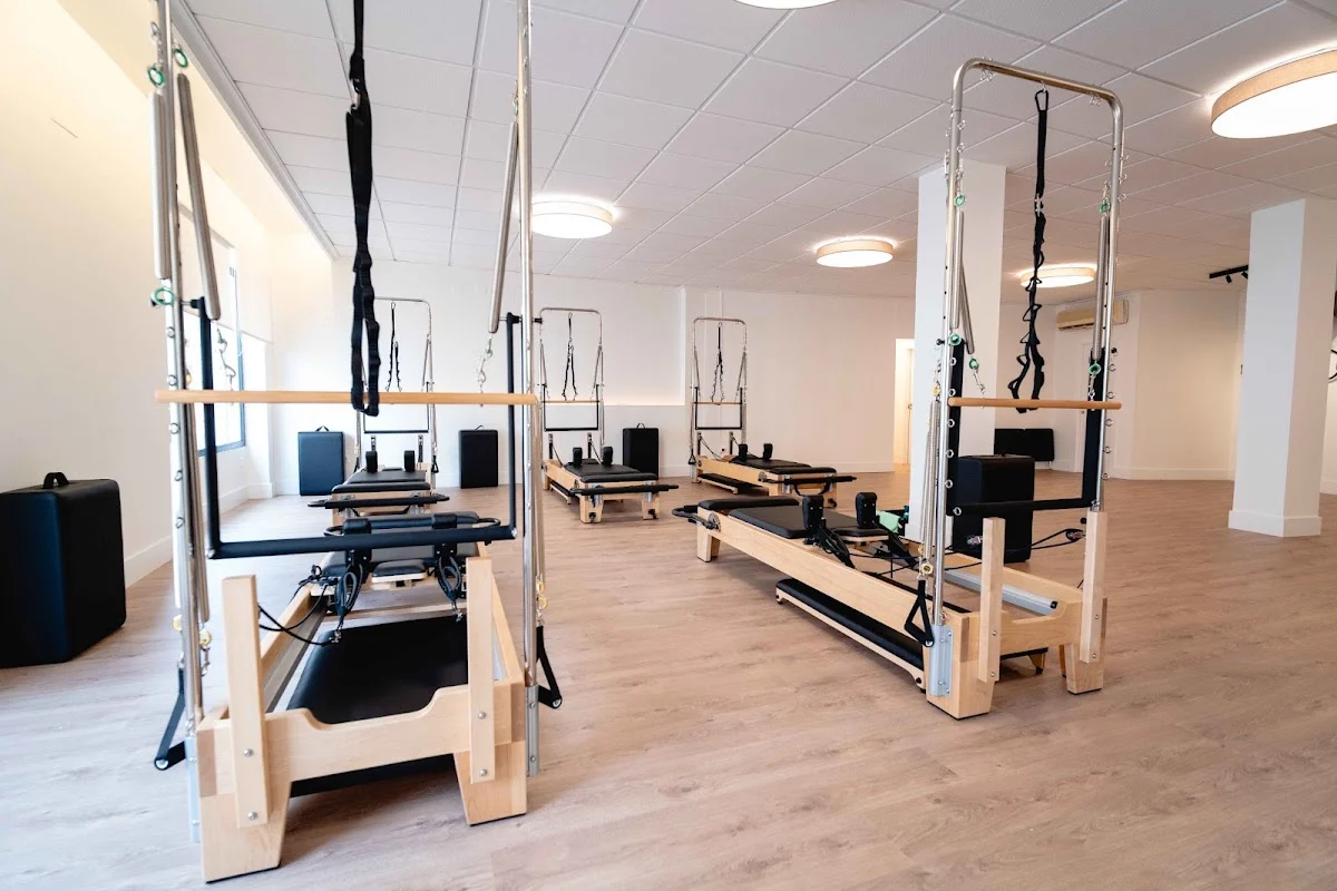 PILATES MAQUINAS CUBITAL
