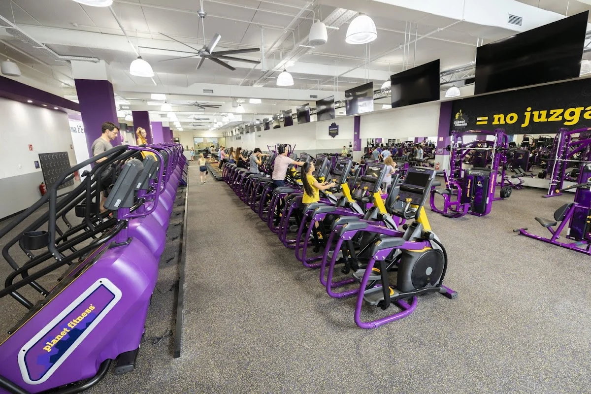 Planet Fitness - 2