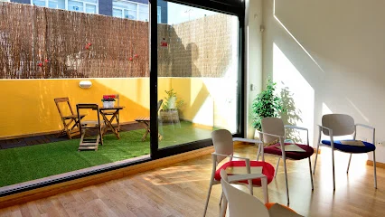 Proceso Creativo, exploración somática y compasiva para la regulación emocional