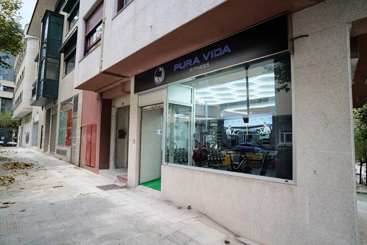 PURA VIDA FITNESS Vigo - 5