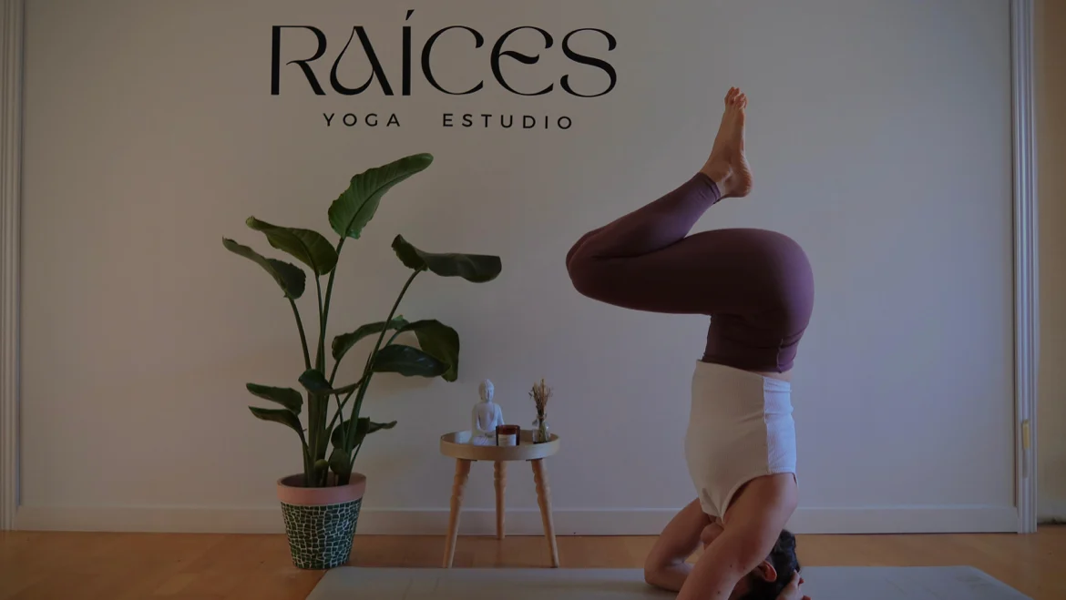 Raíces Yoga Estudio