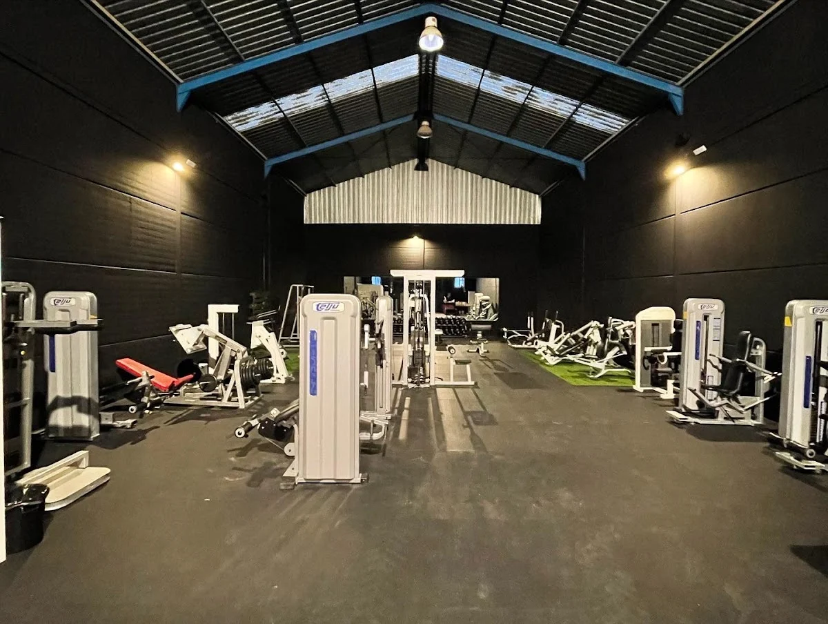 ROMAN PRIVATE FITNESS CLUB