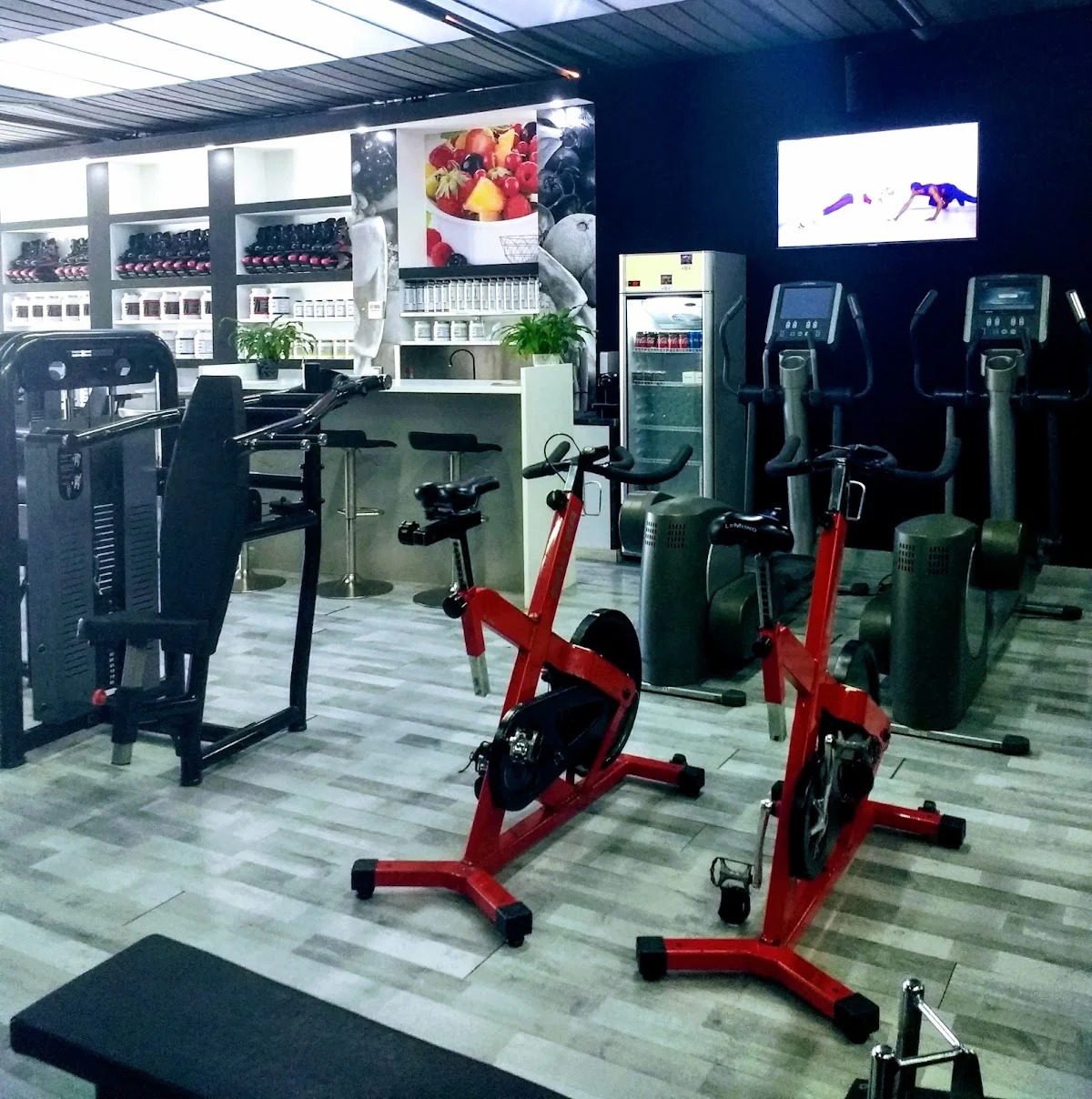 Rut Vela Fitness Gym - 2