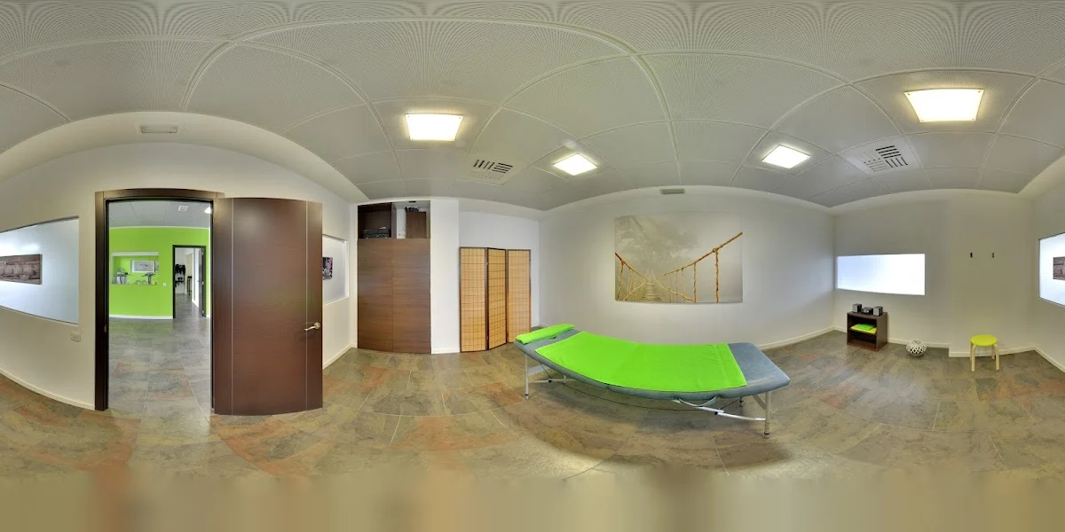 SayStudio Electroestimulación,Pilates en maquina y Masajes. - 5